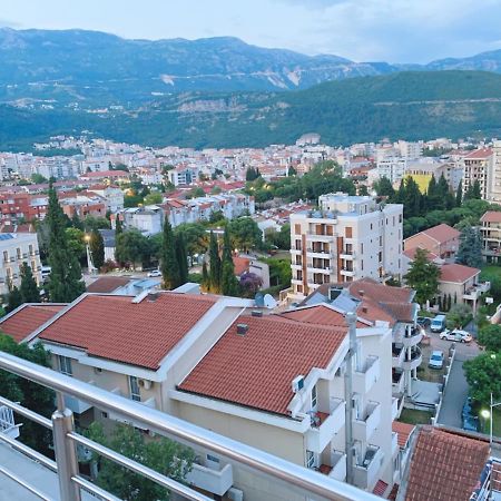Buddha Grand City Apartment Будва Екстер'єр фото
