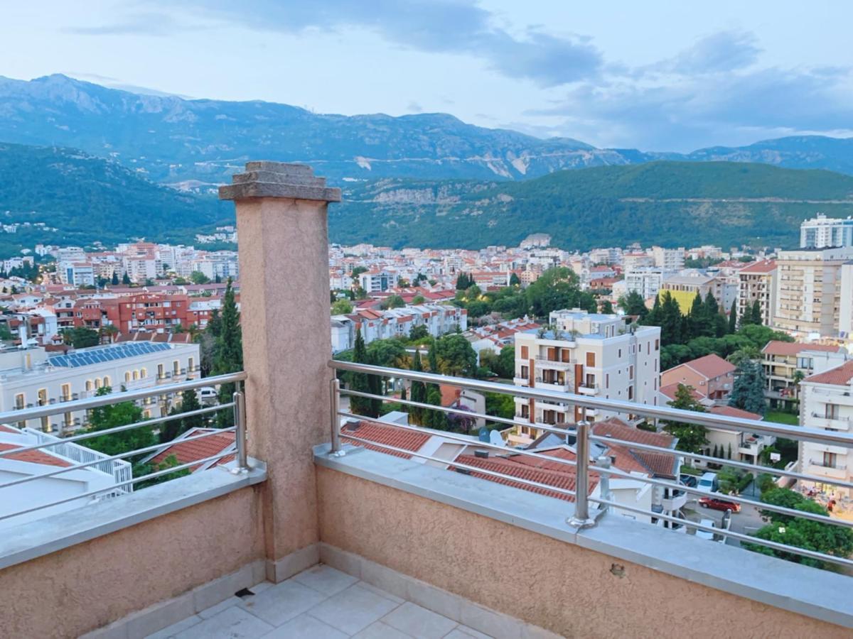 Buddha Grand City Apartment Будва Екстер'єр фото