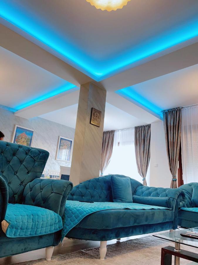 Buddha Grand City Apartment Будва Екстер'єр фото
